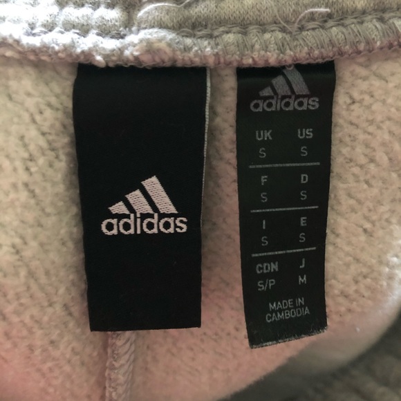 Men’s Gray 3 Stripe Adidas Sweatpants - Picture 5 of 6